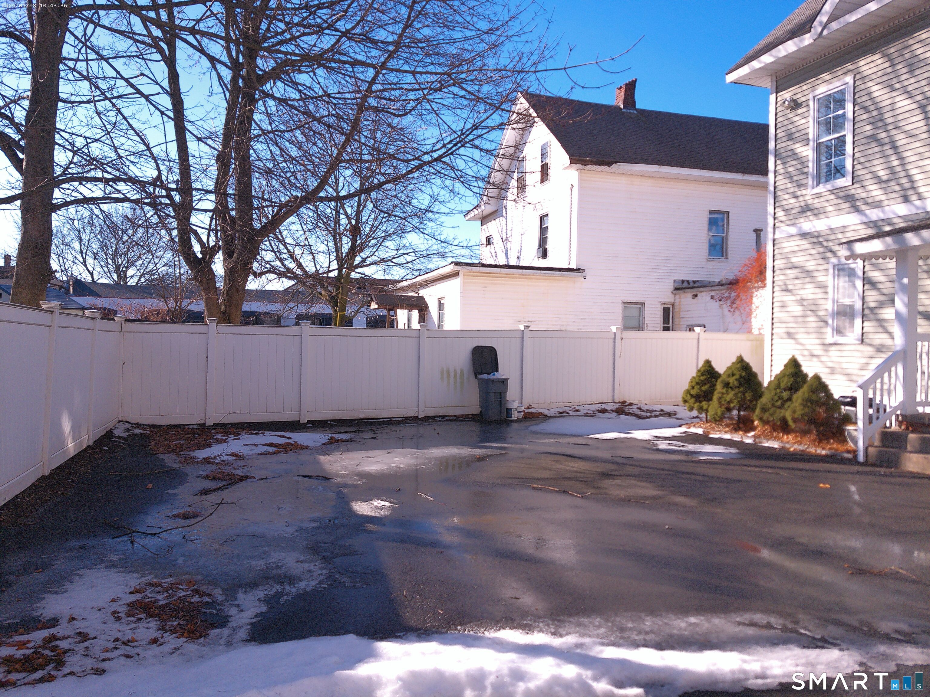 85 North Colony Street