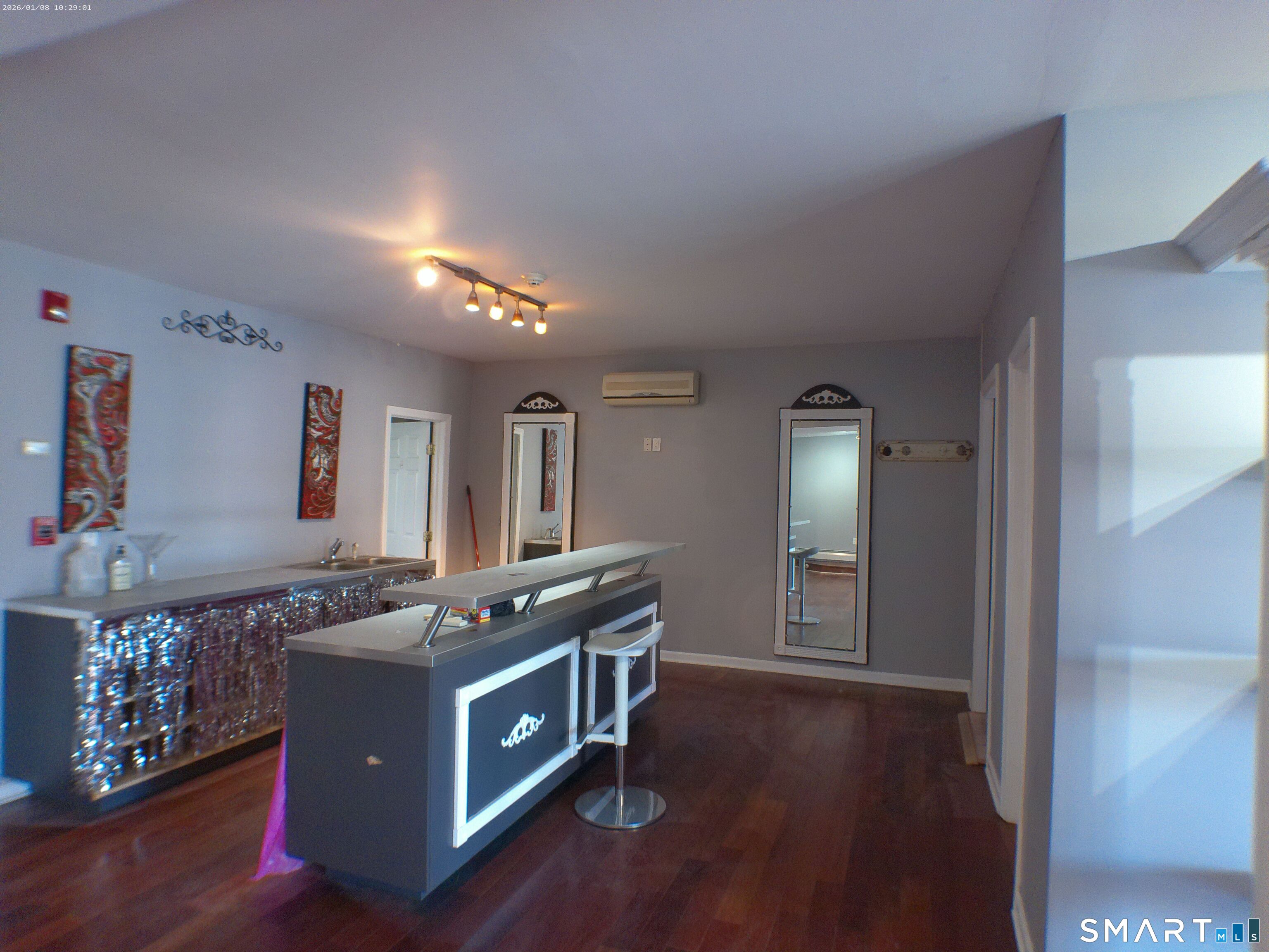 85 North Colony Street