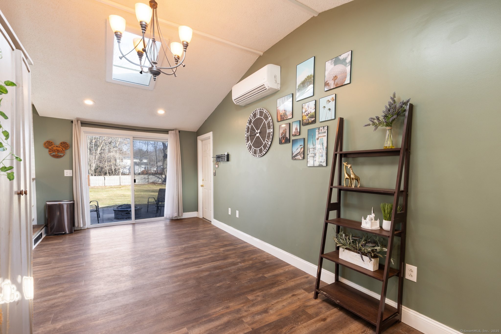 11 Steele Road, Enfield, Connecticut image 9