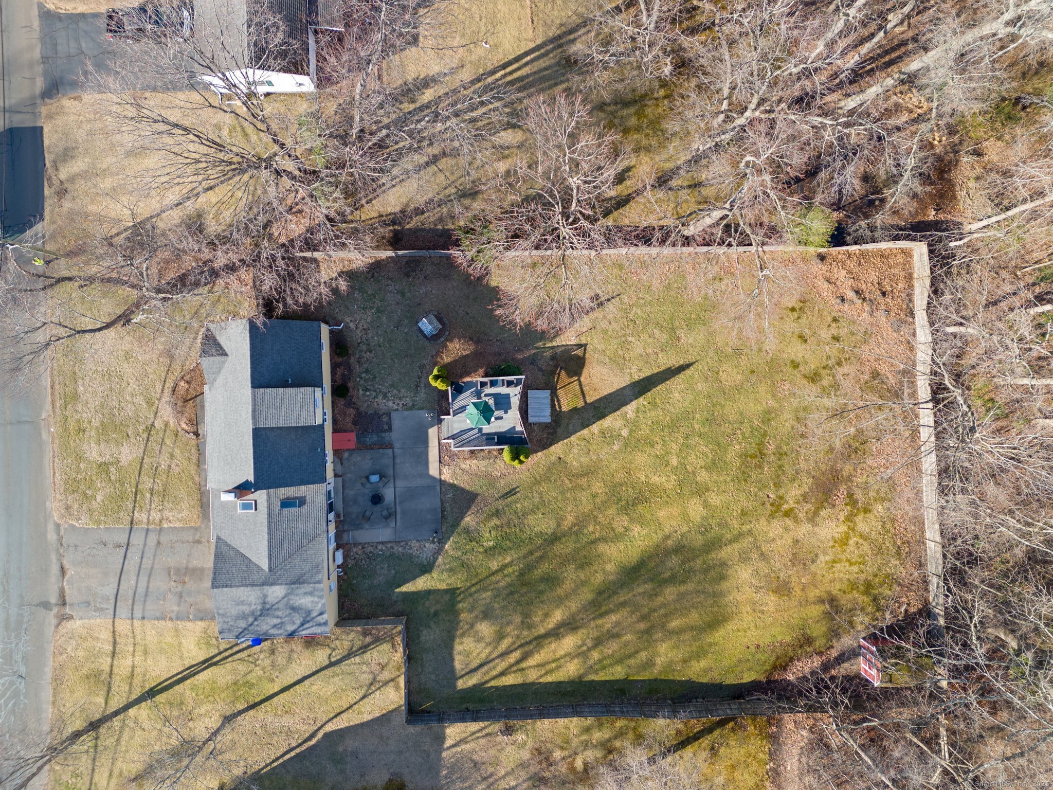 11 Steele Road, Enfield, Connecticut image 3