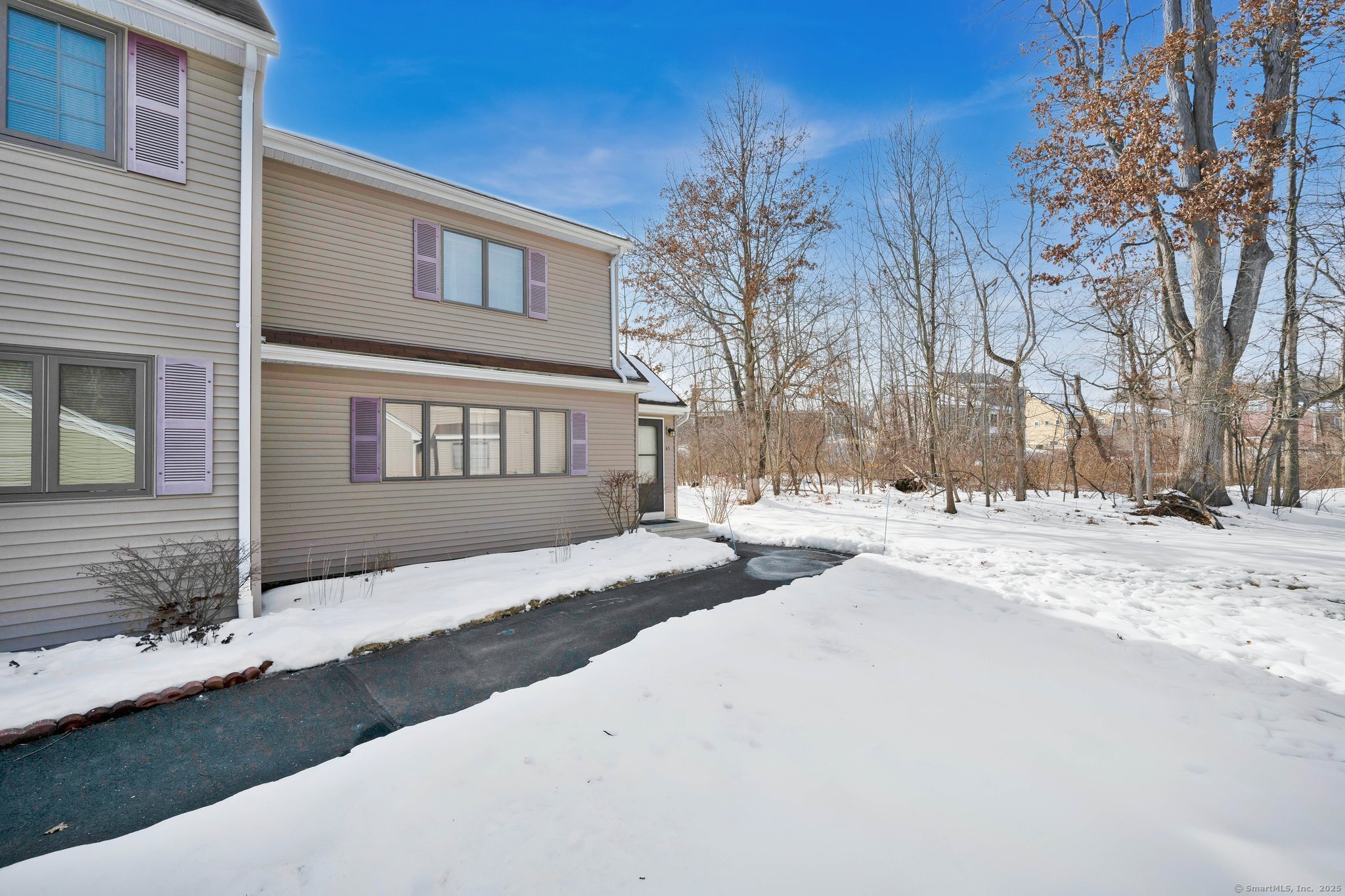 61 Dove Court #61, Windsor Locks, Connecticut image 3