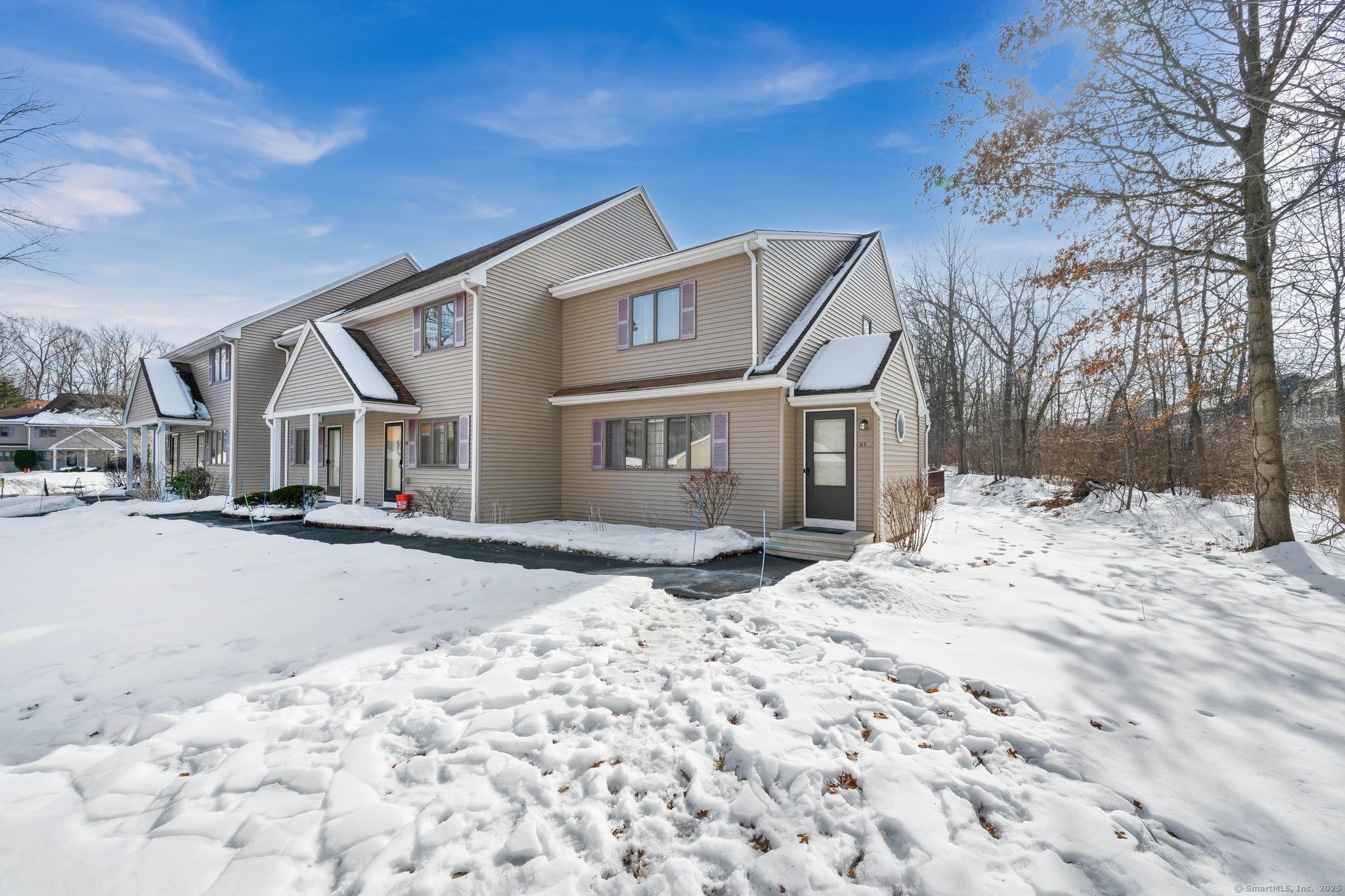 61 Dove Court #61, Windsor Locks, Connecticut image 2