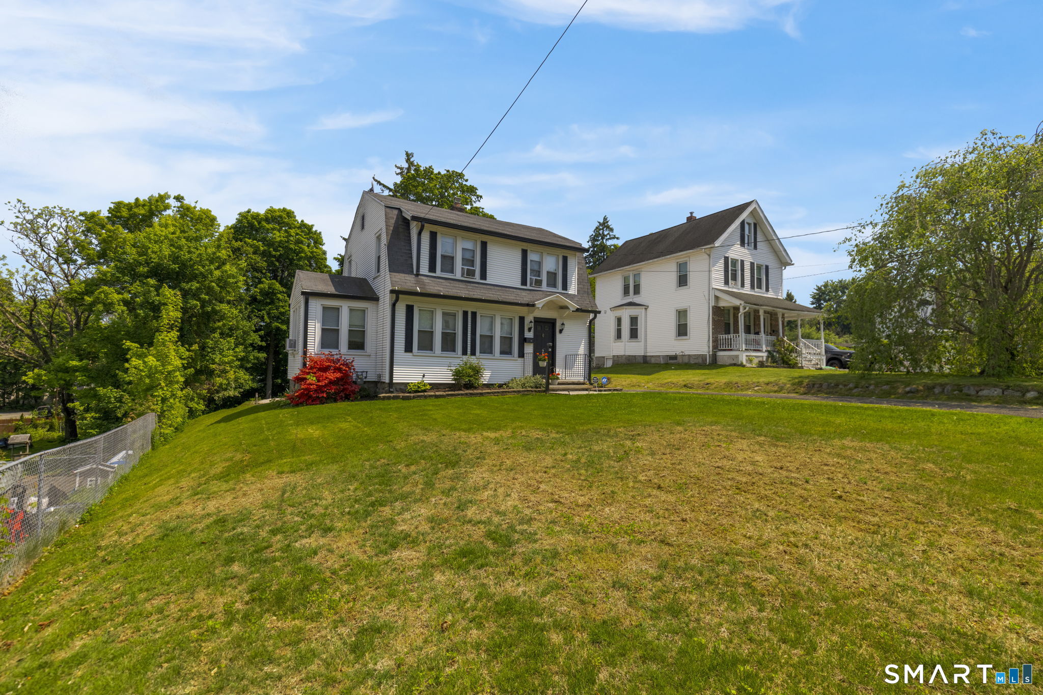 24 Pleasant Avenue