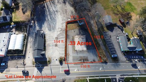 64 West Main Street Clinton CT 06413