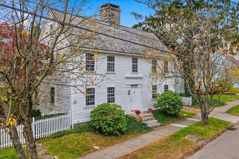 52 Fair Street Guilford CT 06437