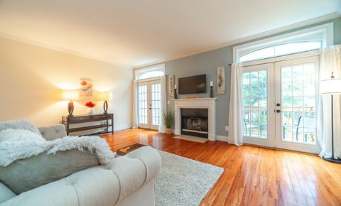 Tiny photo for 206 Cambridge Commons #206, Middletown, CT 06457 (MLS # 24132020)