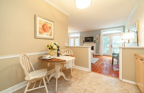 Tiny photo for 206 Cambridge Commons #206, Middletown, CT 06457 (MLS # 24132020)