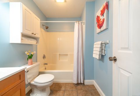 Tiny photo for 206 Cambridge Commons #206, Middletown, CT 06457 (MLS # 24132020)
