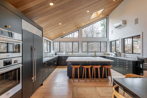 Tiny photo for 34 Old Roxbury Road, Roxbury, CT 06783 (MLS # 24150857)