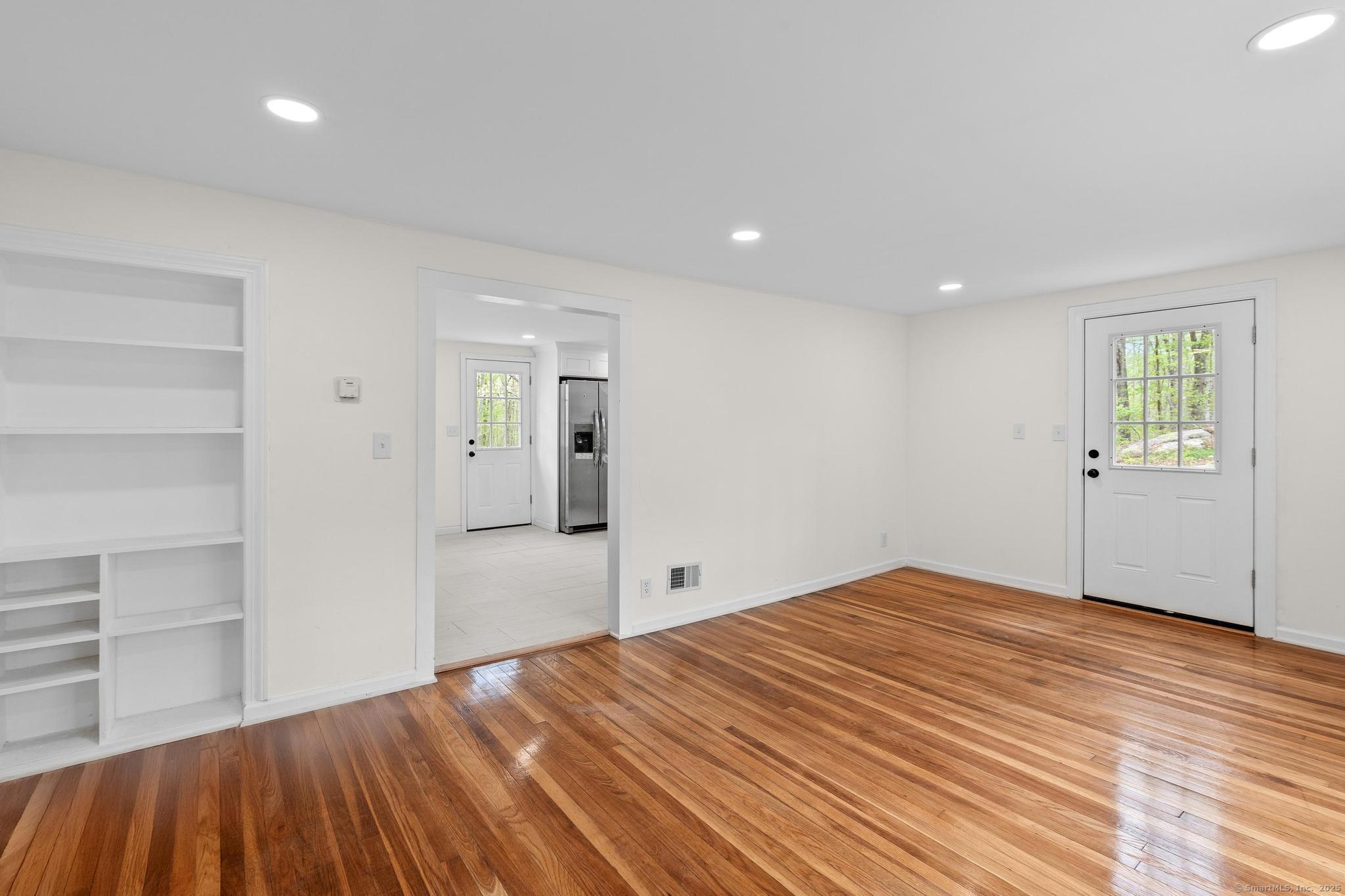 380 Pumpkin Hill Road, Ledyard, Connecticut image 3