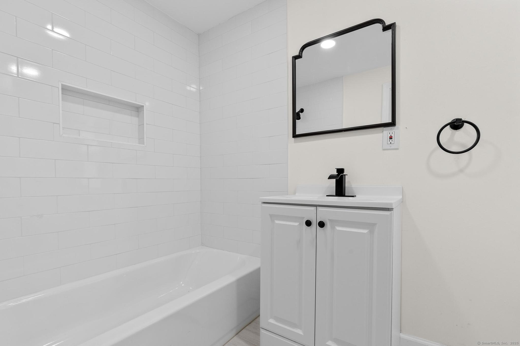 380 Pumpkin Hill Road, Ledyard, Connecticut image 14
