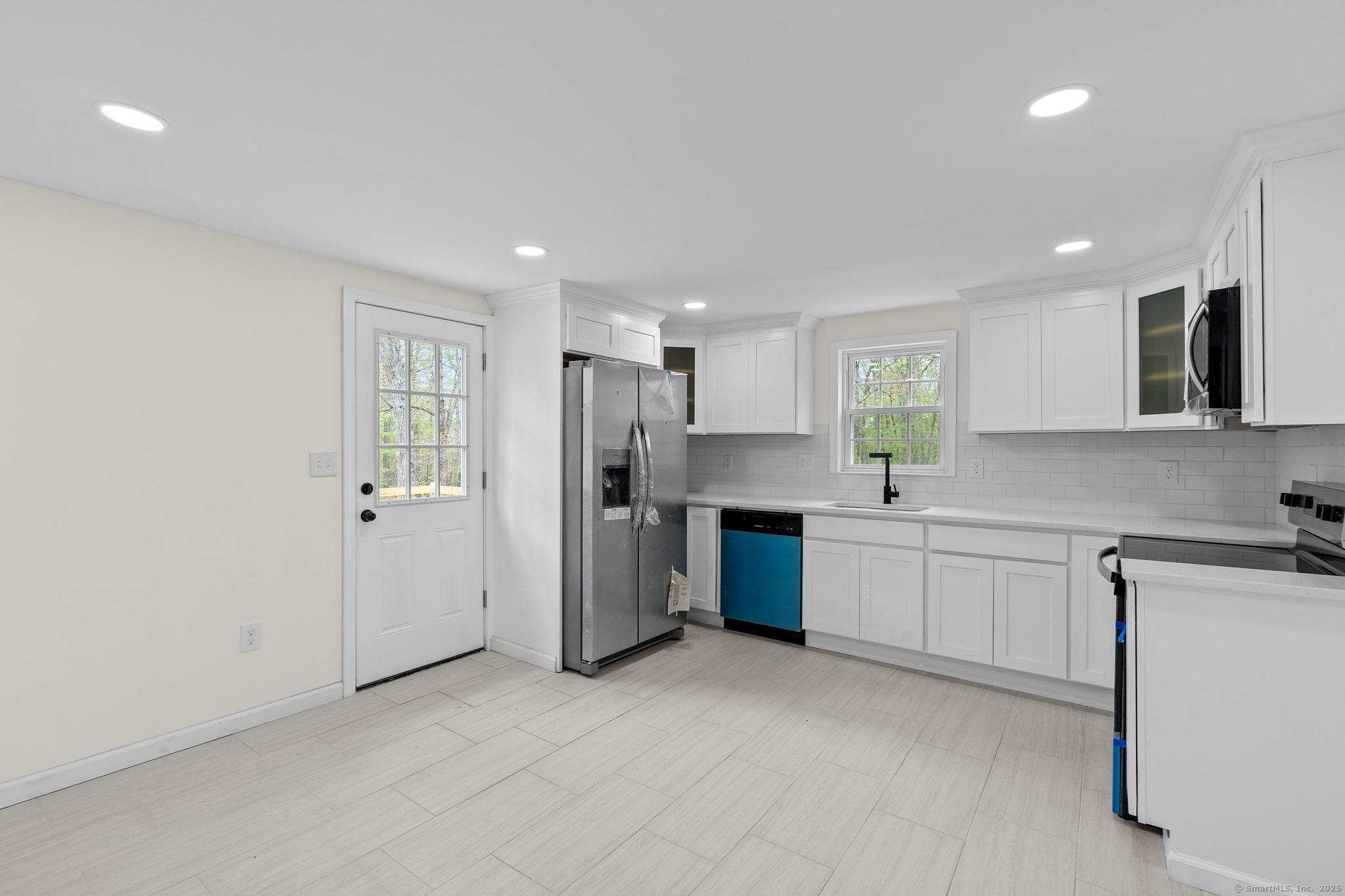 380 Pumpkin Hill Road, Ledyard, Connecticut image 6