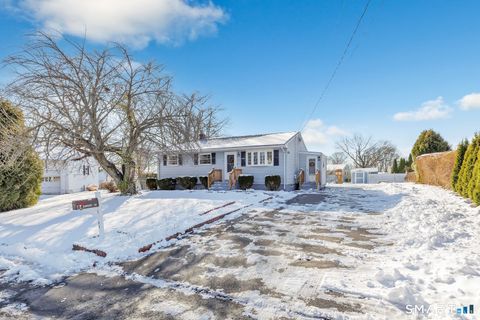 Photo of 84 Eileen Road, West Haven, CT 06516 (MLS # 24145301)