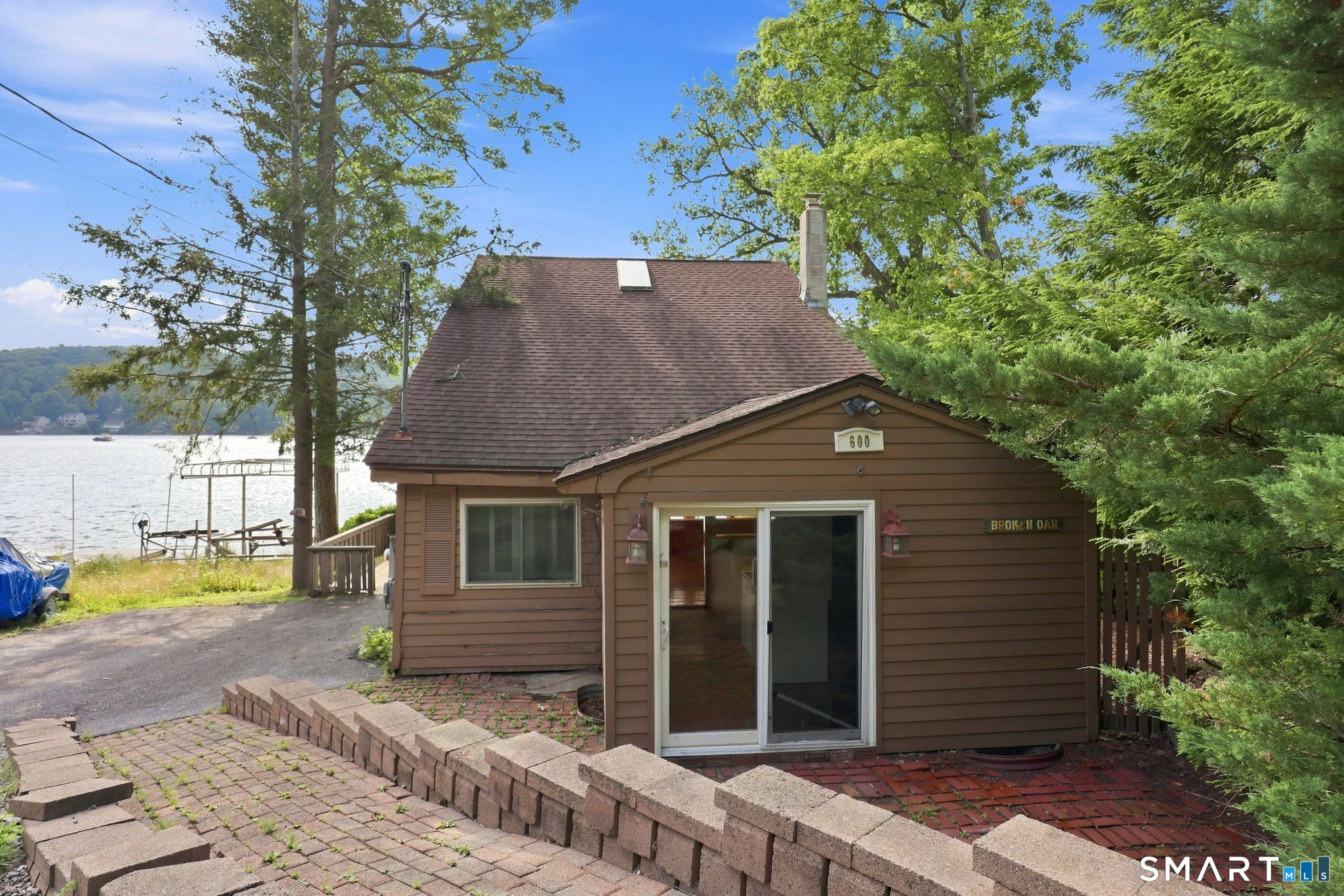 600 East Wakefield Boulevard