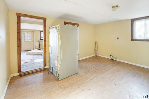 Tiny photo for 385 Putnam Pike, Killingly, CT 06241 (MLS # 24144376)