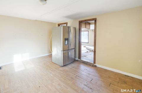 Tiny photo for 385 Putnam Pike, Killingly, CT 06241 (MLS # 24144376)