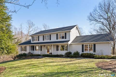 5 Autumn Ridge Road New Fairfield CT 06812