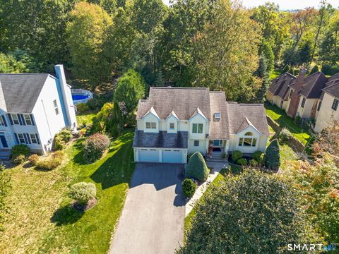 Photo of 170 Whitewood Drive, Rocky Hill, CT 06067 (MLS # 24157485)
