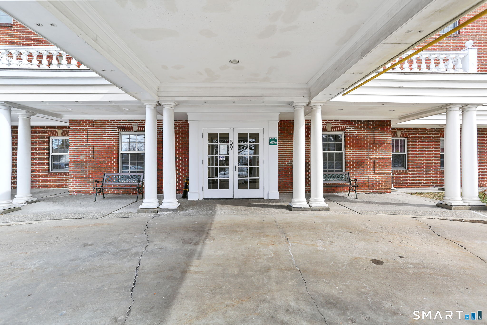 59 Courtland Avenue APT 2T