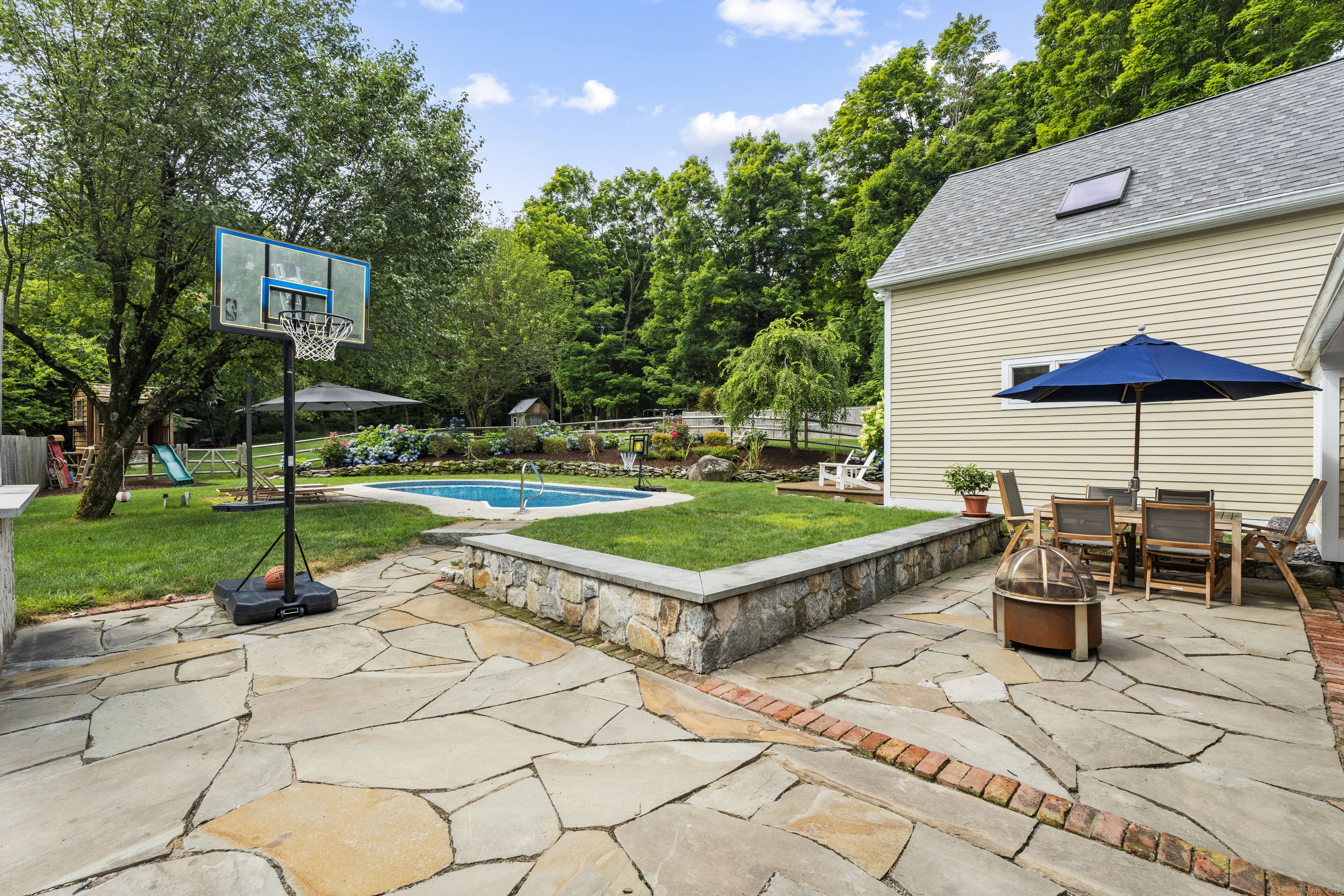 153 Boggs Hill Road, Newtown, Connecticut image 38