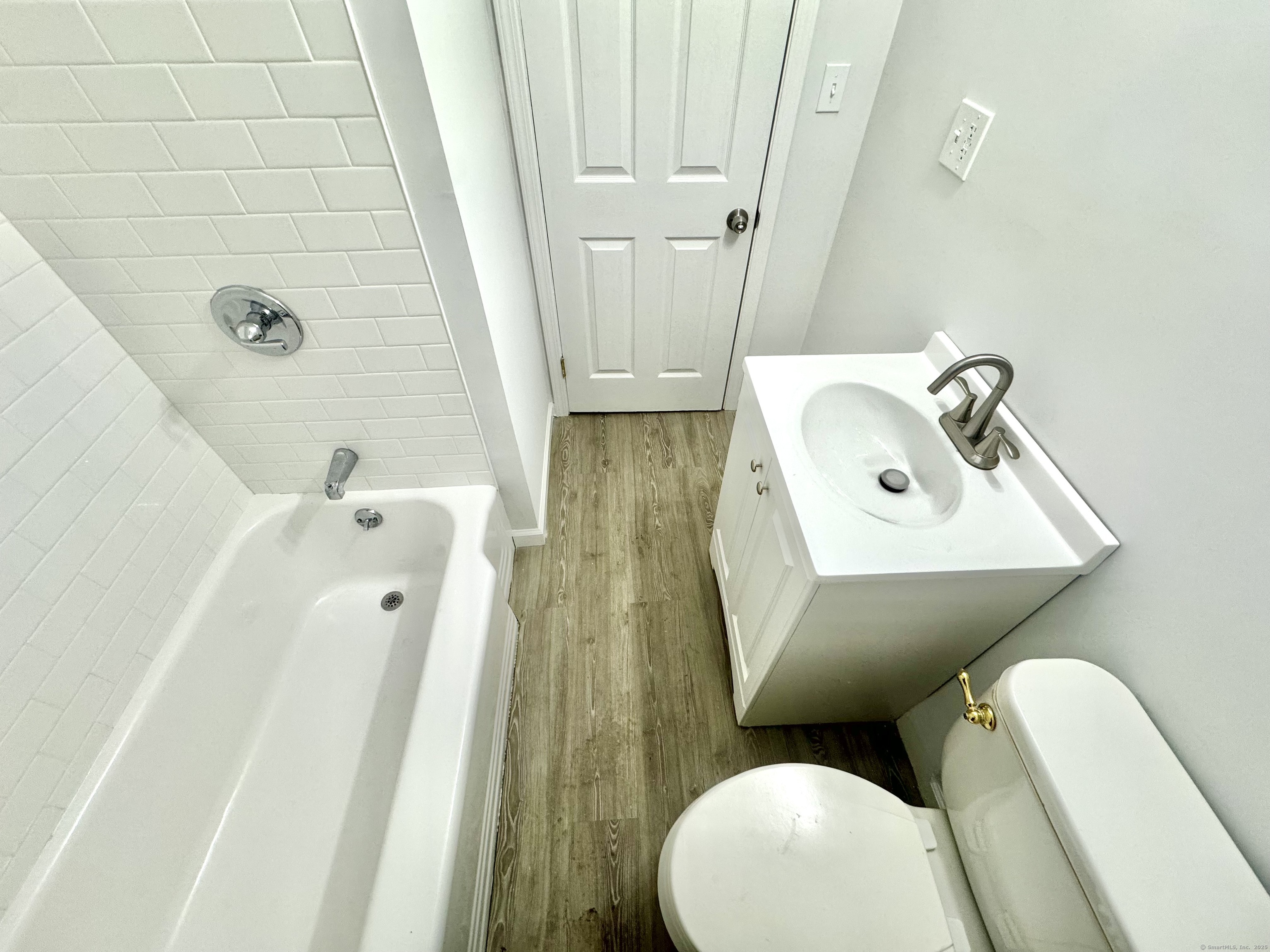 109 Essex Avenue, Waterbury, Connecticut image 12