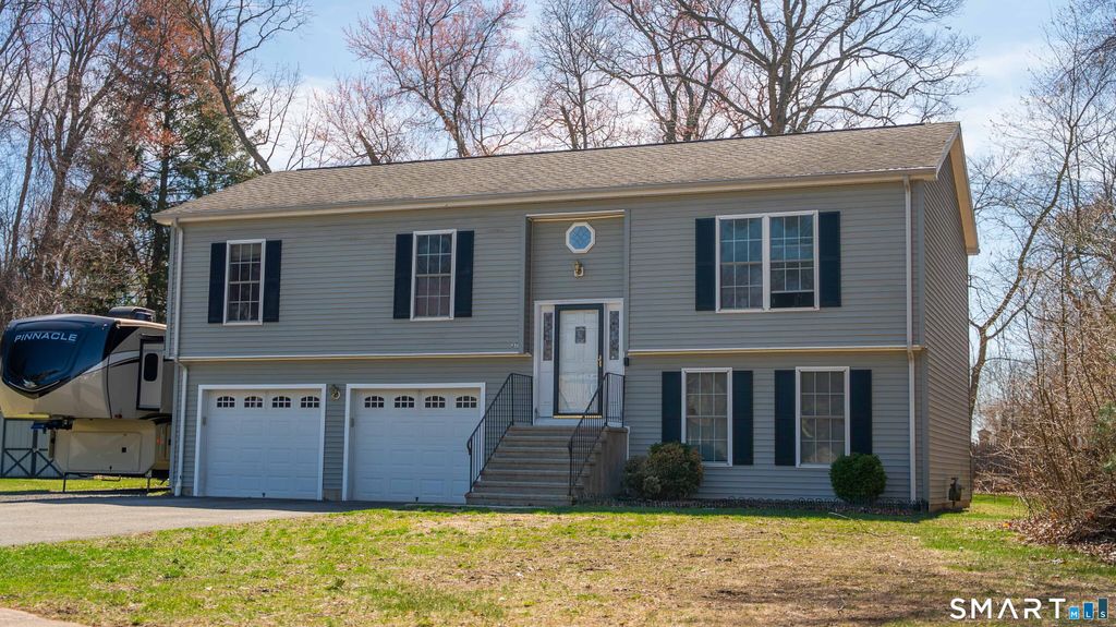 Photo of 37 Autumn Lane, East Hartford, CT 06108 (MLS # 24160923)