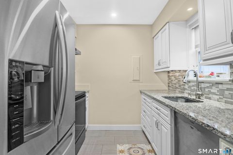 Tiny photo for 14-1/2 Fairview Avenue #B3, Norwalk, CT 06850 (MLS # 24156163)