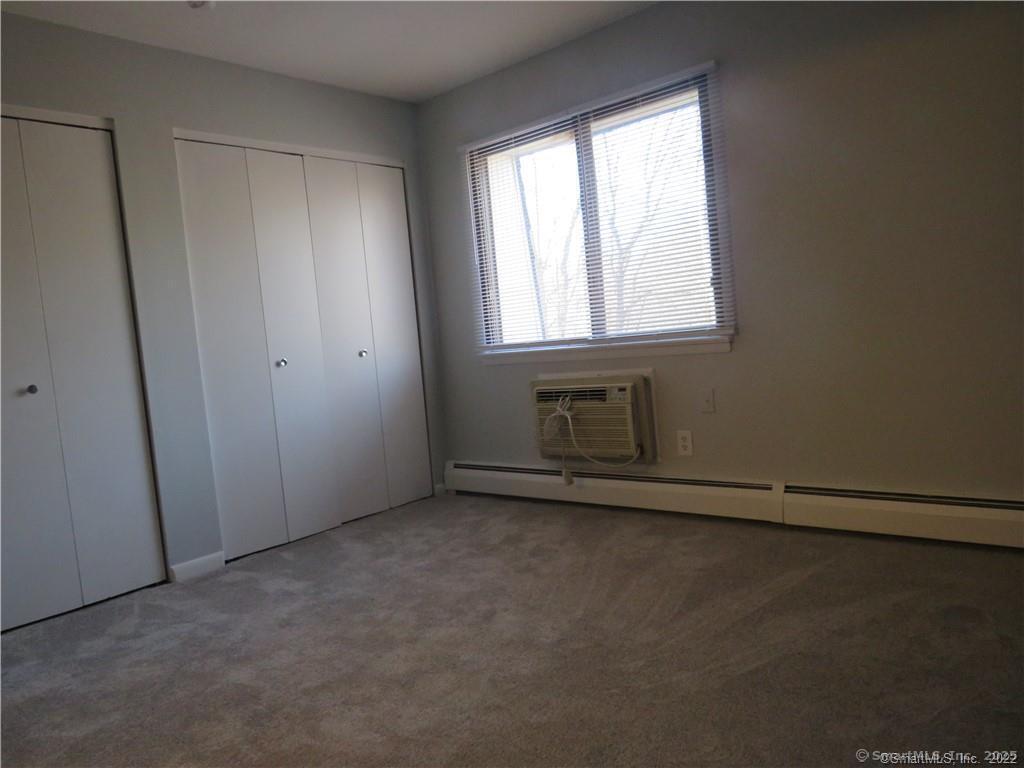 Windsor, Connecticut 06095, United States, 2 Bedrooms Bedrooms, ,3 BathroomsBathrooms,Residential,Active,15448