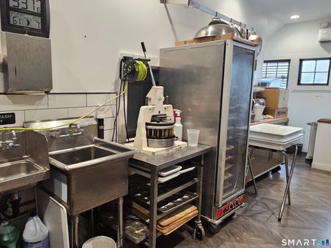 Tiny photo for 285 Main Street, Wethersfield, CT 06109 (MLS # 24151014)