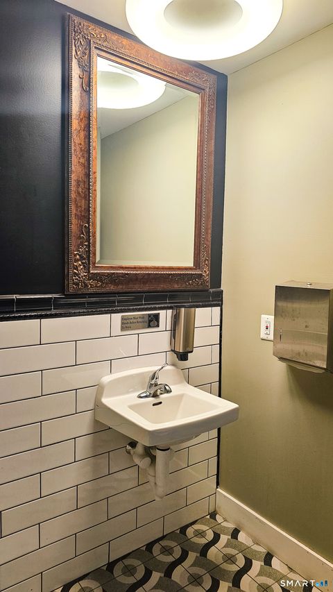 Tiny photo for 285 Main Street, Wethersfield, CT 06109 (MLS # 24151014)