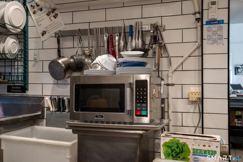 Tiny photo for 285 Main Street, Wethersfield, CT 06109 (MLS # 24151014)