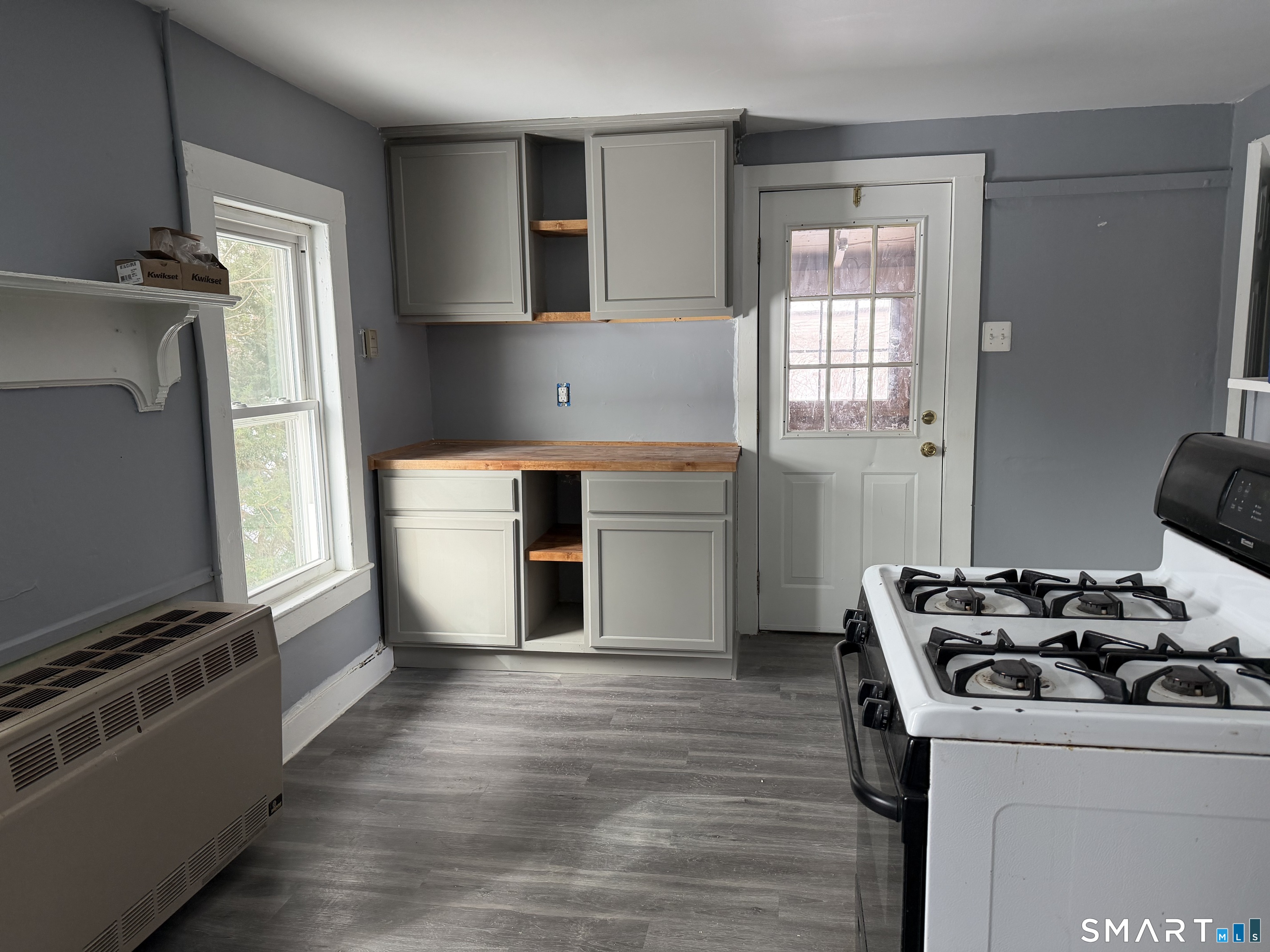 139 North Main Street 2