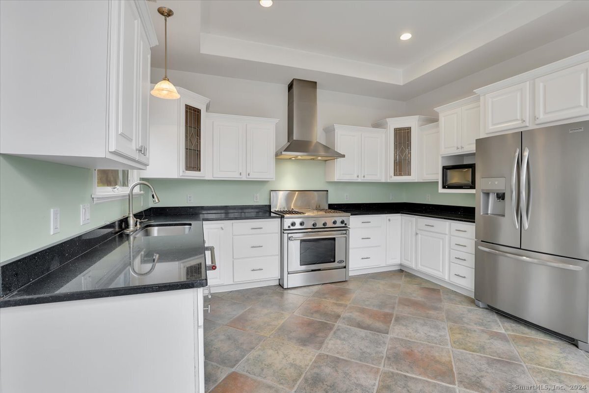 1 Rock Ridge Road, New Britain, Connecticut image 8