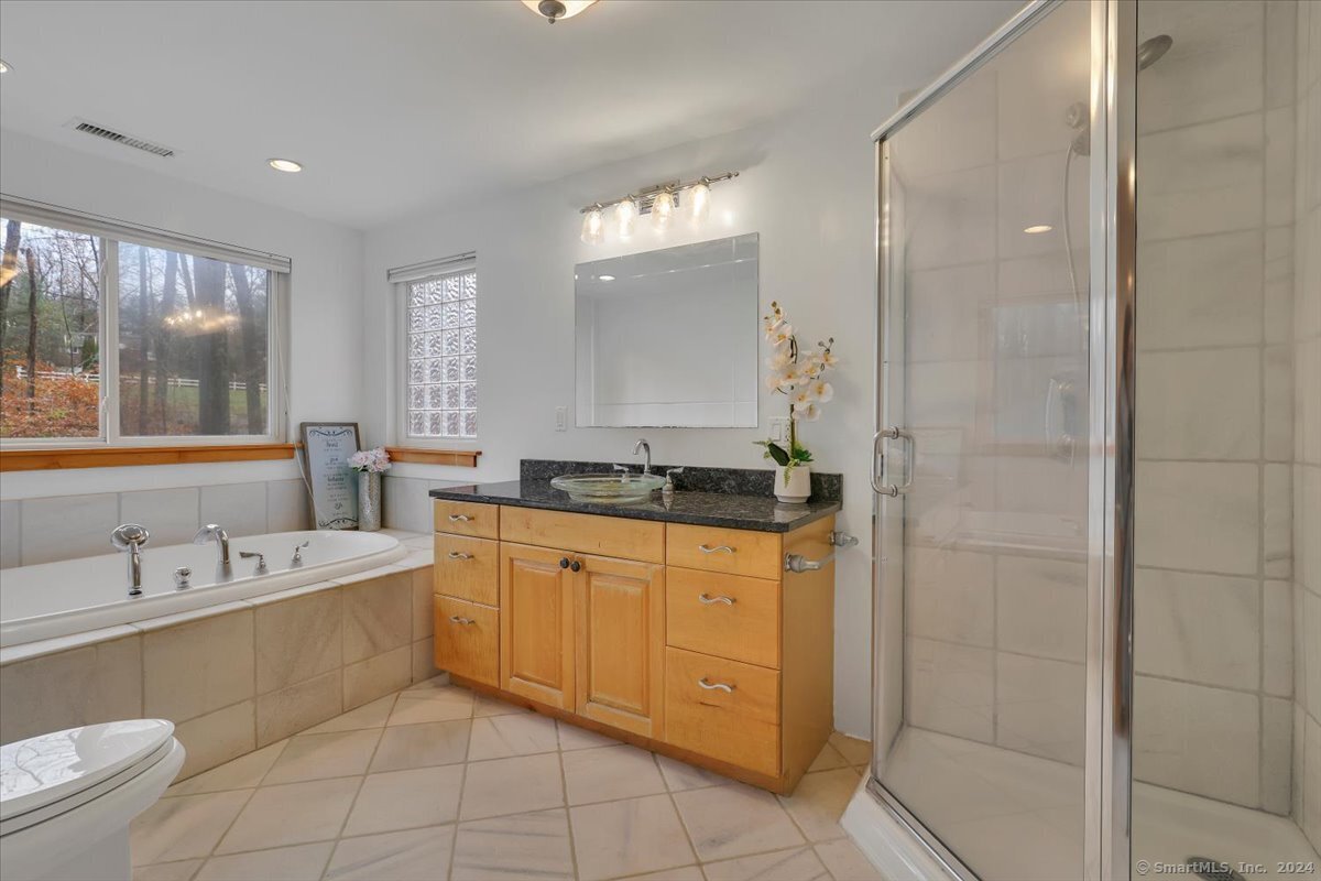 1 Rock Ridge Road, New Britain, Connecticut image 15