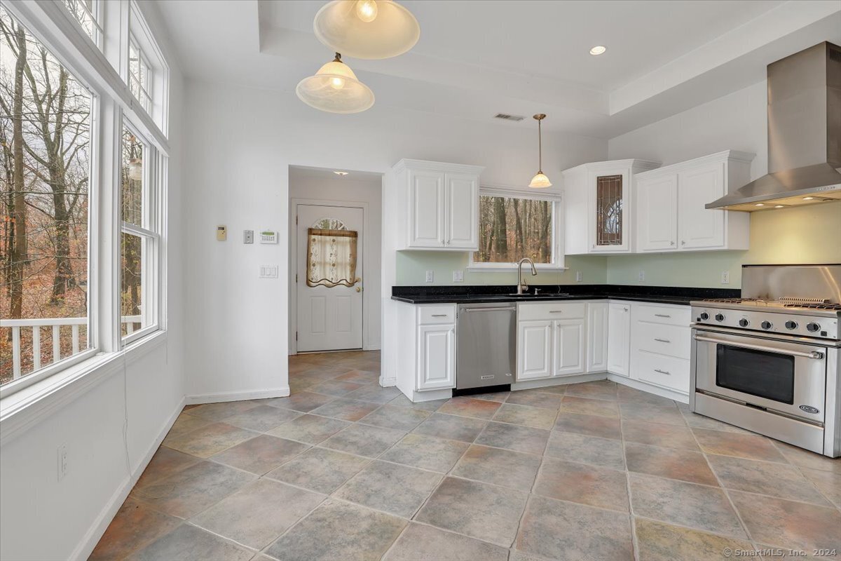 1 Rock Ridge Road, New Britain, Connecticut image 9