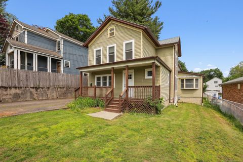 15 Seeley Street Danbury CT 06810