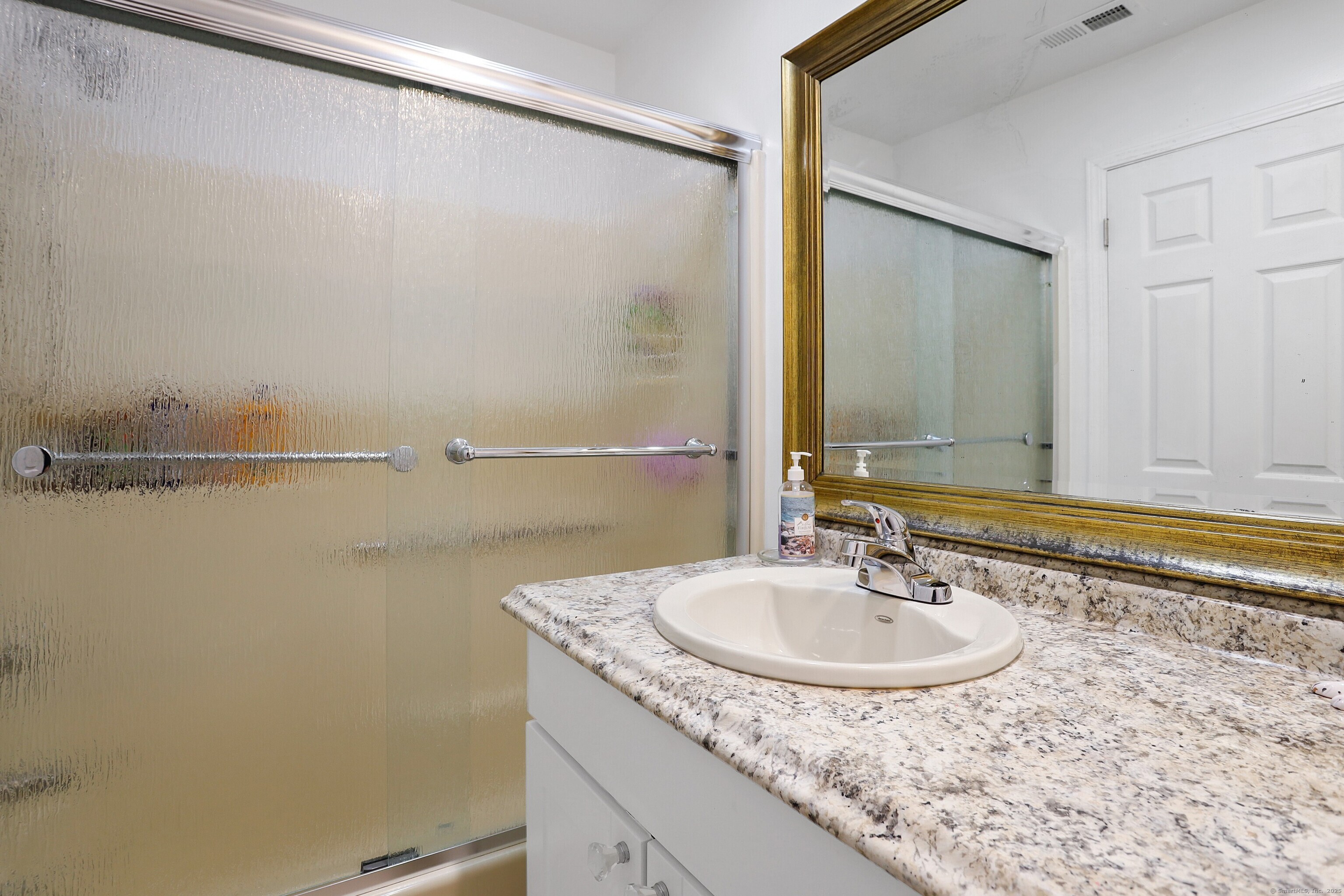 20 Janet Circle #I, Bridgeport, Connecticut image 14