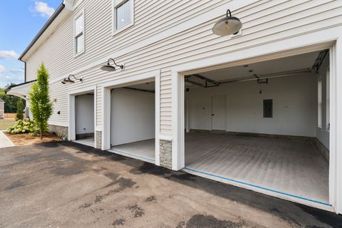Tiny photo for 9 June Drive, North Haven, CT 06473 (MLS # 24139187)
