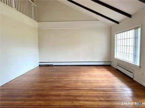 Multifamily For Rent - 39 Waterbury Road #A1<br/> New Haven County, Prospect, CT 06712