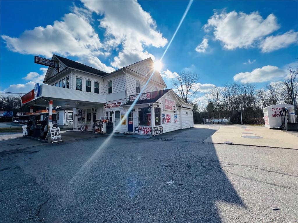 1588 Route 85