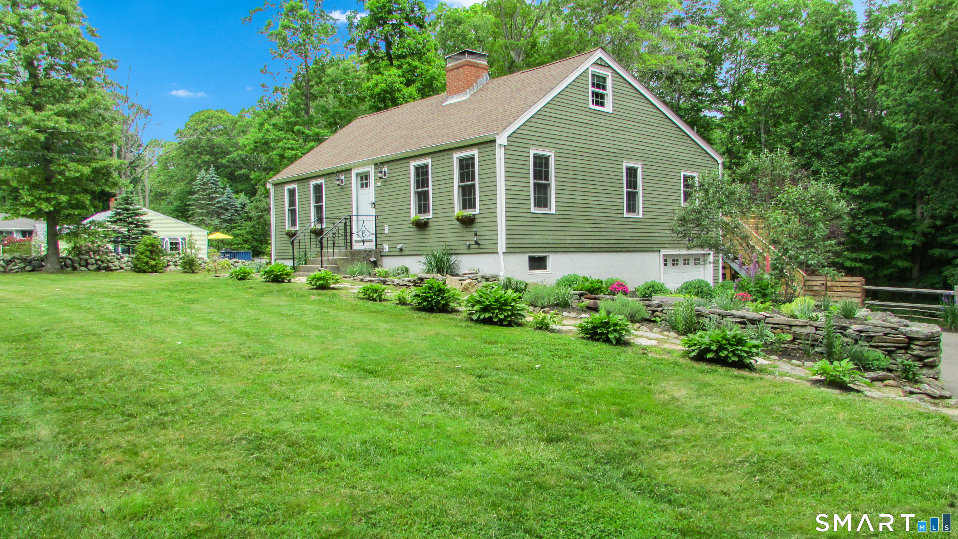 410 Pumpkin Hill Road