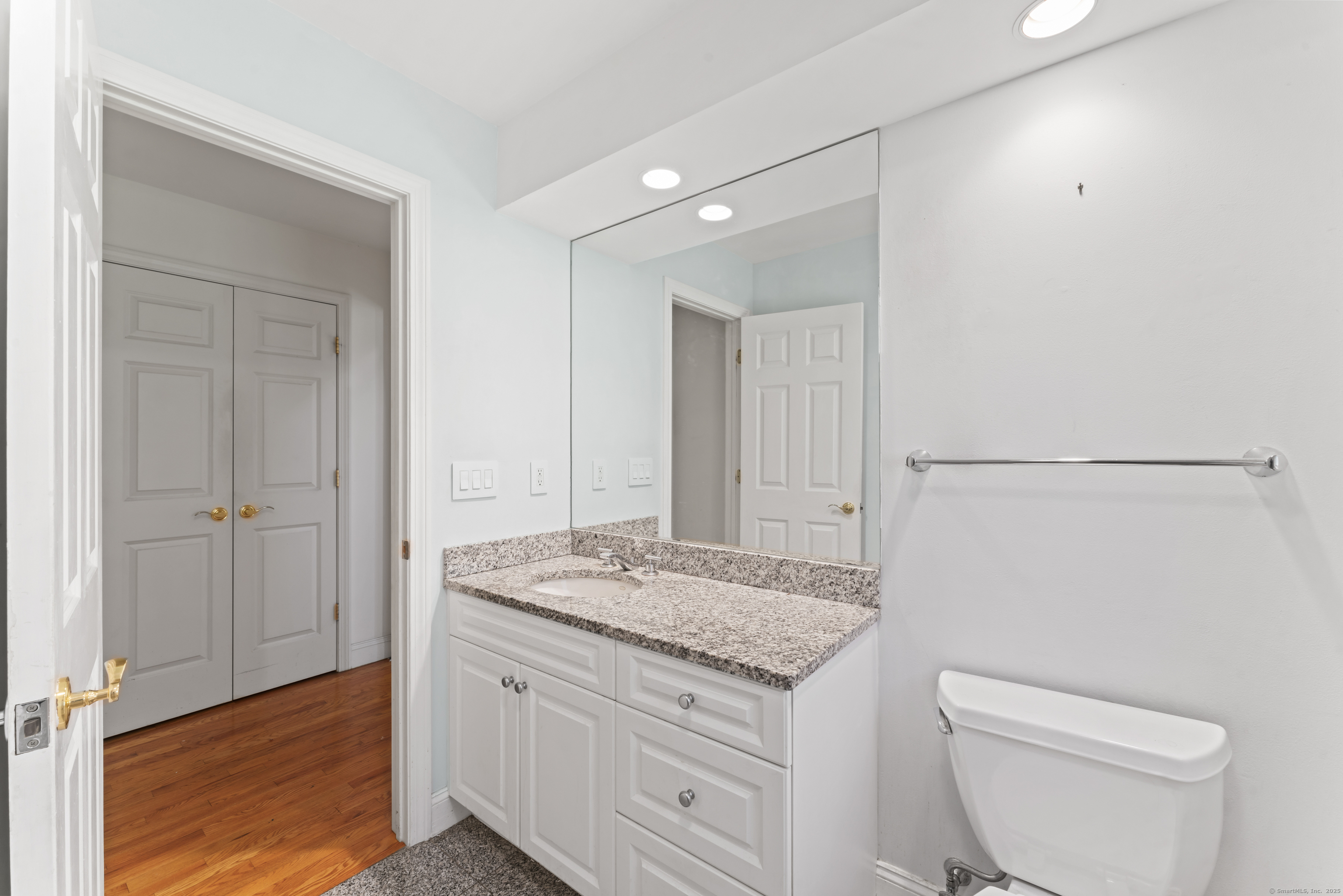 913 Ridgefield Road, Wilton, Connecticut image 12