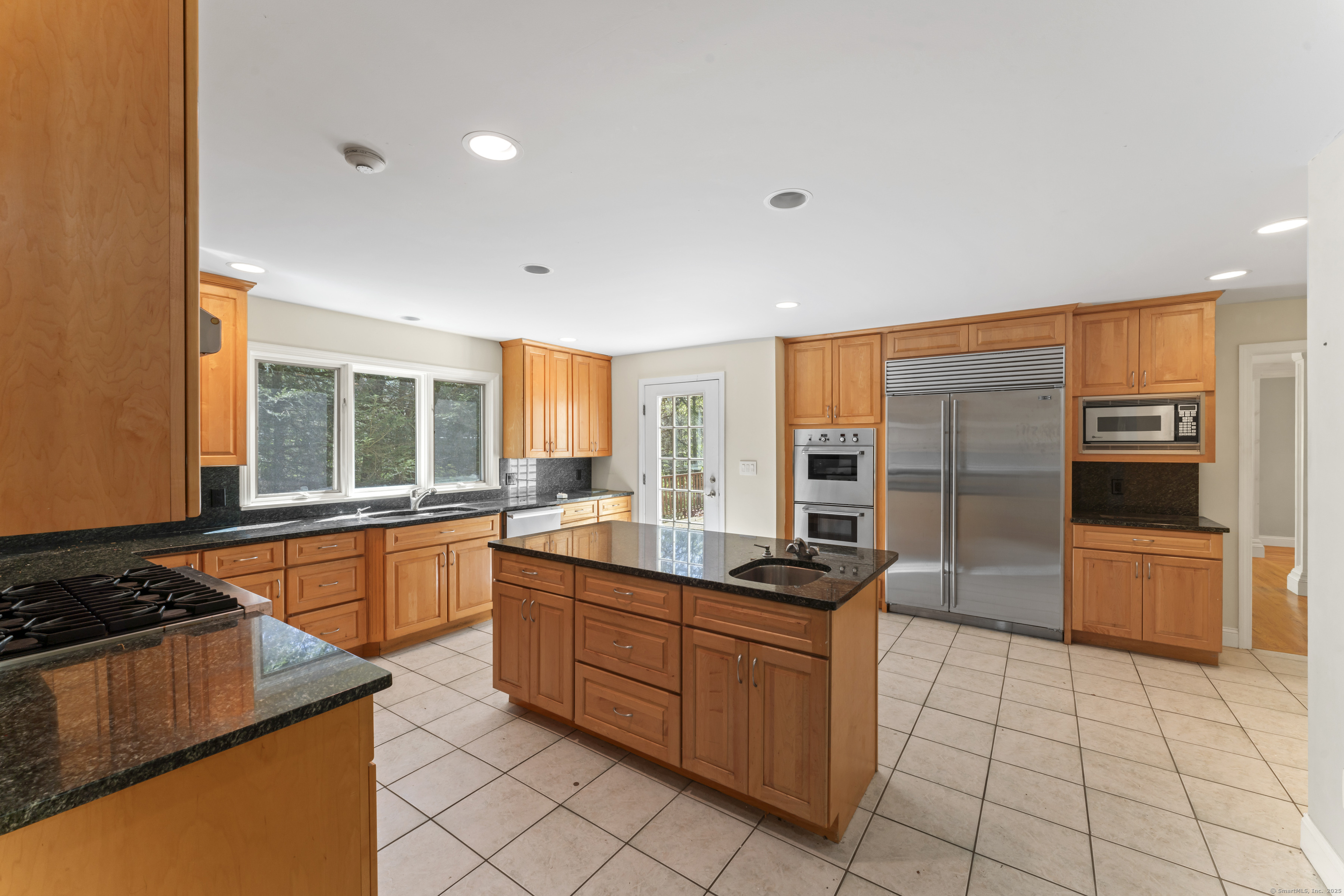 913 Ridgefield Road, Wilton, Connecticut image 8
