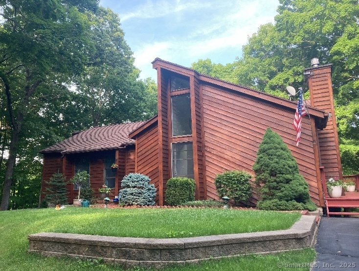 Property for Sale at Long Hill Avenue, Shelton, Connecticut - Bedrooms: 3 
Bathrooms: 2 
Rooms: 5  - $569,000