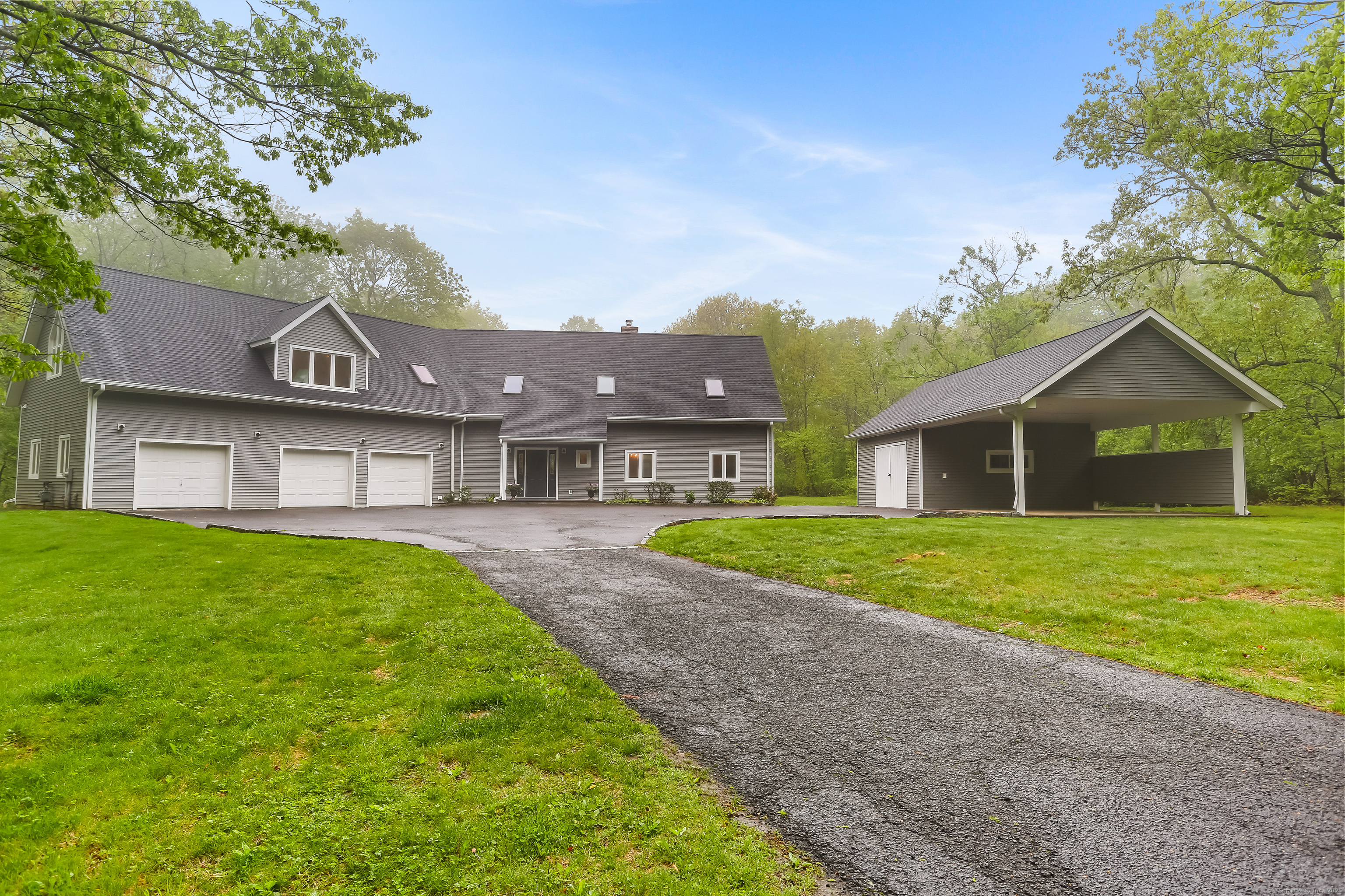 28 Drewbarrie Lane, Easton, Connecticut image 4