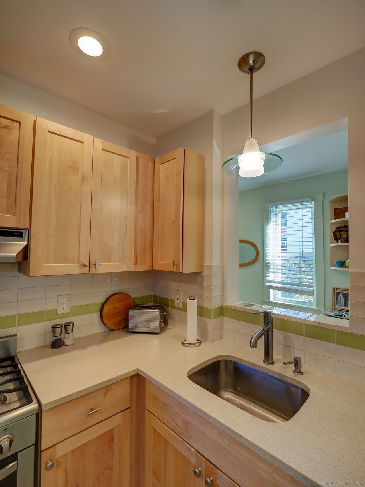 90 Wallace Row, Wallingford, Connecticut image 14