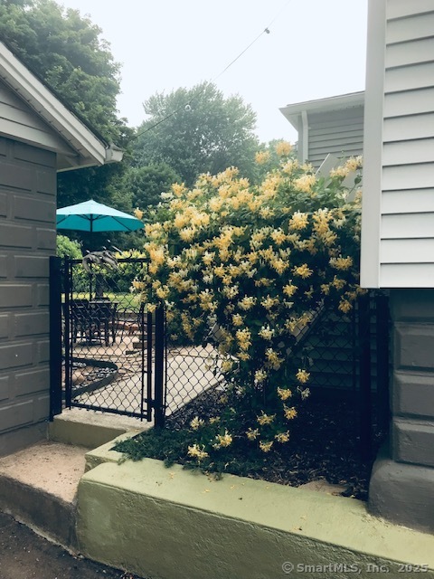 90 Wallace Row, Wallingford, Connecticut image 33