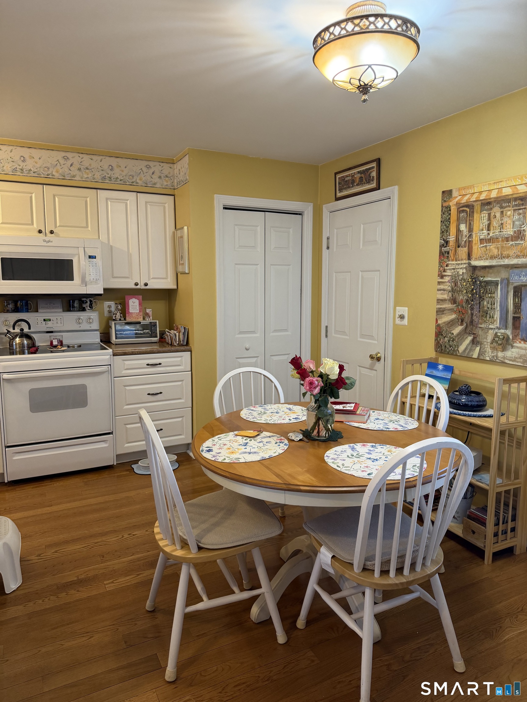 30 Folkstone Road APT C