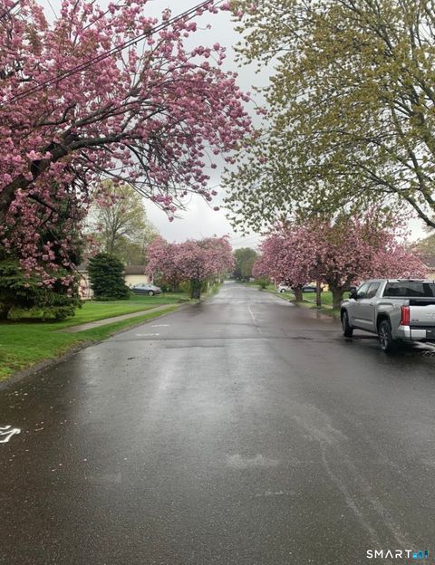 Tiny photo for 270 Andrew Street, Stratford, CT 06614 (MLS # 24163392)