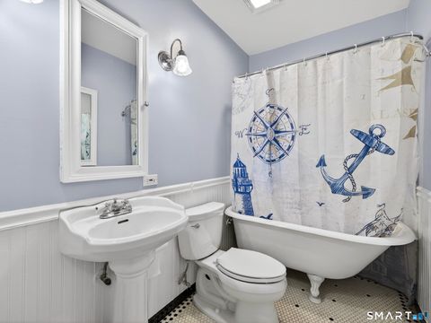 Tiny photo for 18 Noble Avenue, Groton, CT 06340 (MLS # 24155318)